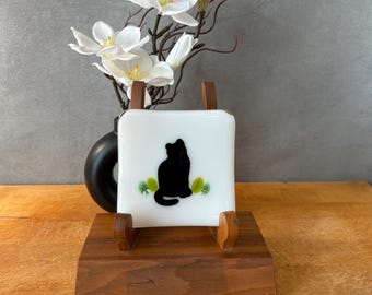catplt003-Handmade Fused Glass Cat Dish: Whimsical Art Plate, 4" Square