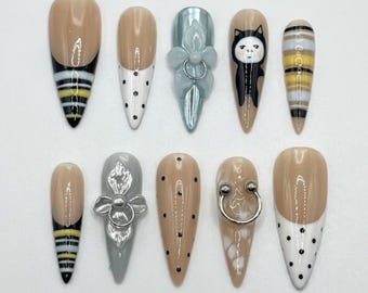 Edgy Subcultural Black Cat Press on Nails - 3D Silver Chrome Flower & Nail Piercing Rings False Nails - Grunge Polka Dot French Tip Nail Art
