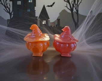 Resin Pumpkin Cauldron: Halloween Witch Hat Trinket Dish