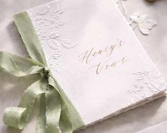 Elegant Wedding Vow Book, Personalized His and Hers Vows, Embossed Paper Booklet, Gold Foil Name Cover, Minimal Wedding Keepsake