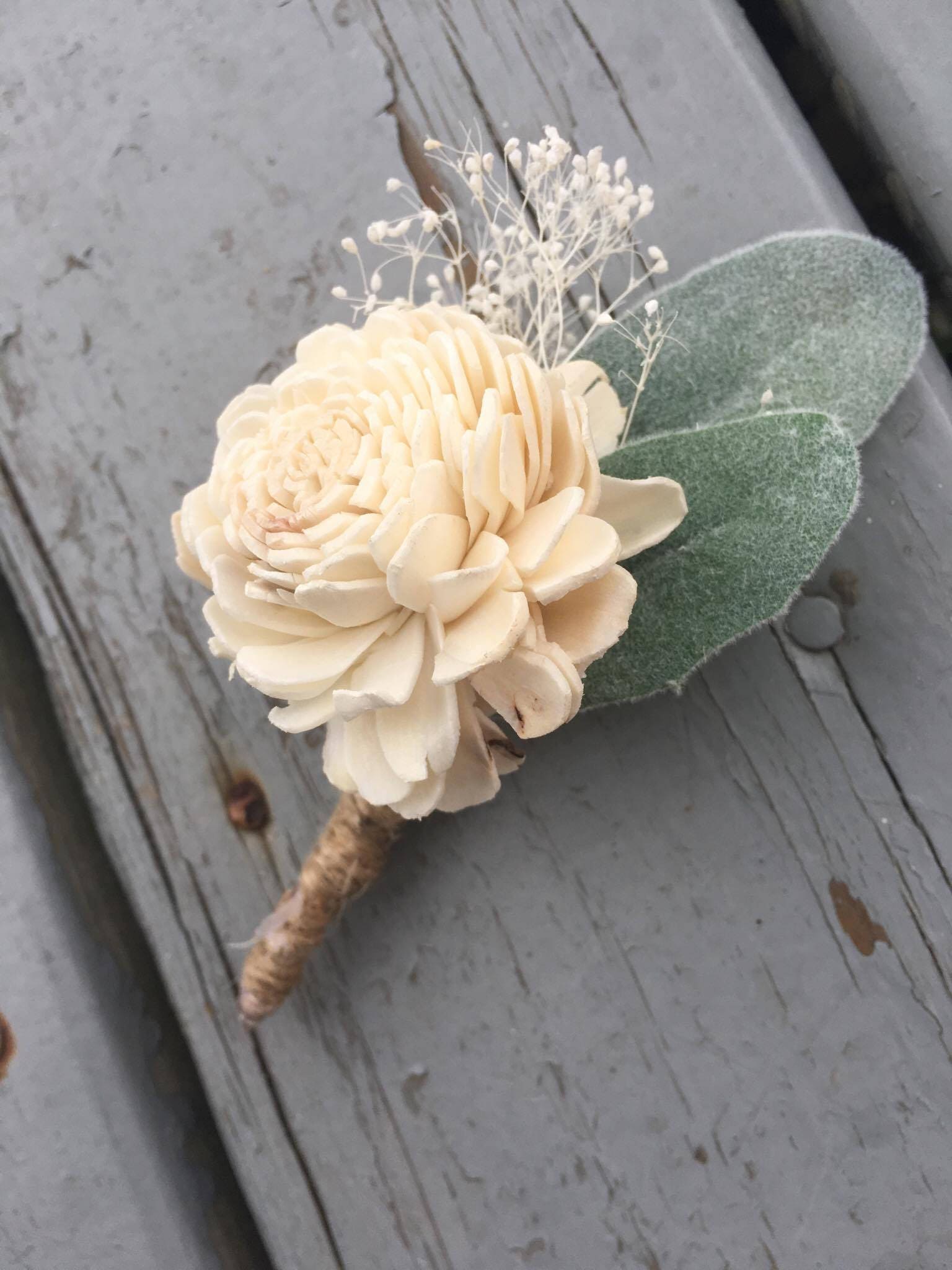 Sola Wood Boutonniere sola flower boutonniere Sola Corsage Etsy
