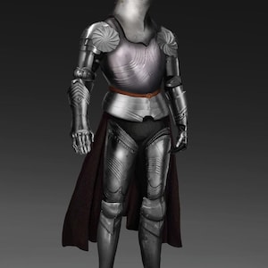 Puede incluir: Armadura medieval completa, representada en plata metálica. La armadura incluye un casco, peto, protección para brazos y piernas, y una capa marrón oscuro. Se ve un cinturón marrón alrededor de la cintura.