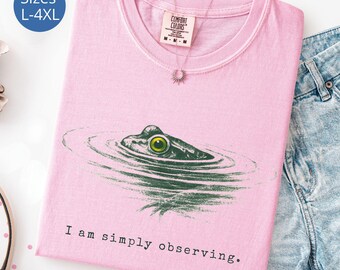 Plus Size Funny Frog Shirt, Frog Enthusiast Gift For Her, Comfort Colors Shirt, Cottagecore T-Shirt For Plus Size Women, Nature Lover Tee