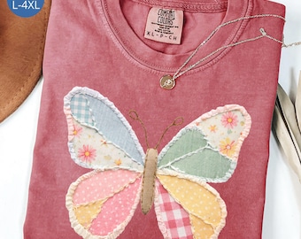 Camiseta de talla grande con estampado de mariposas y patchwork, estilo cottagecore, camiseta de patchwork para mujeres de talla grande, regalo de verano, camiseta Comfort Colors