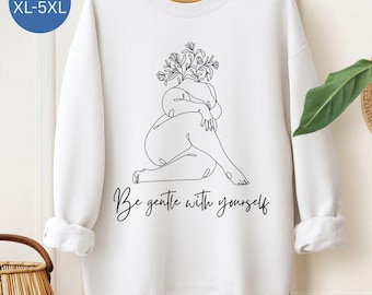Sudadera de talla grande con mensaje positivo, Gildan 18000, cuello redondo oversize, ideal para promover la positividad corporal, regalo perfecto para el autocuidado de mujeres de talla grande