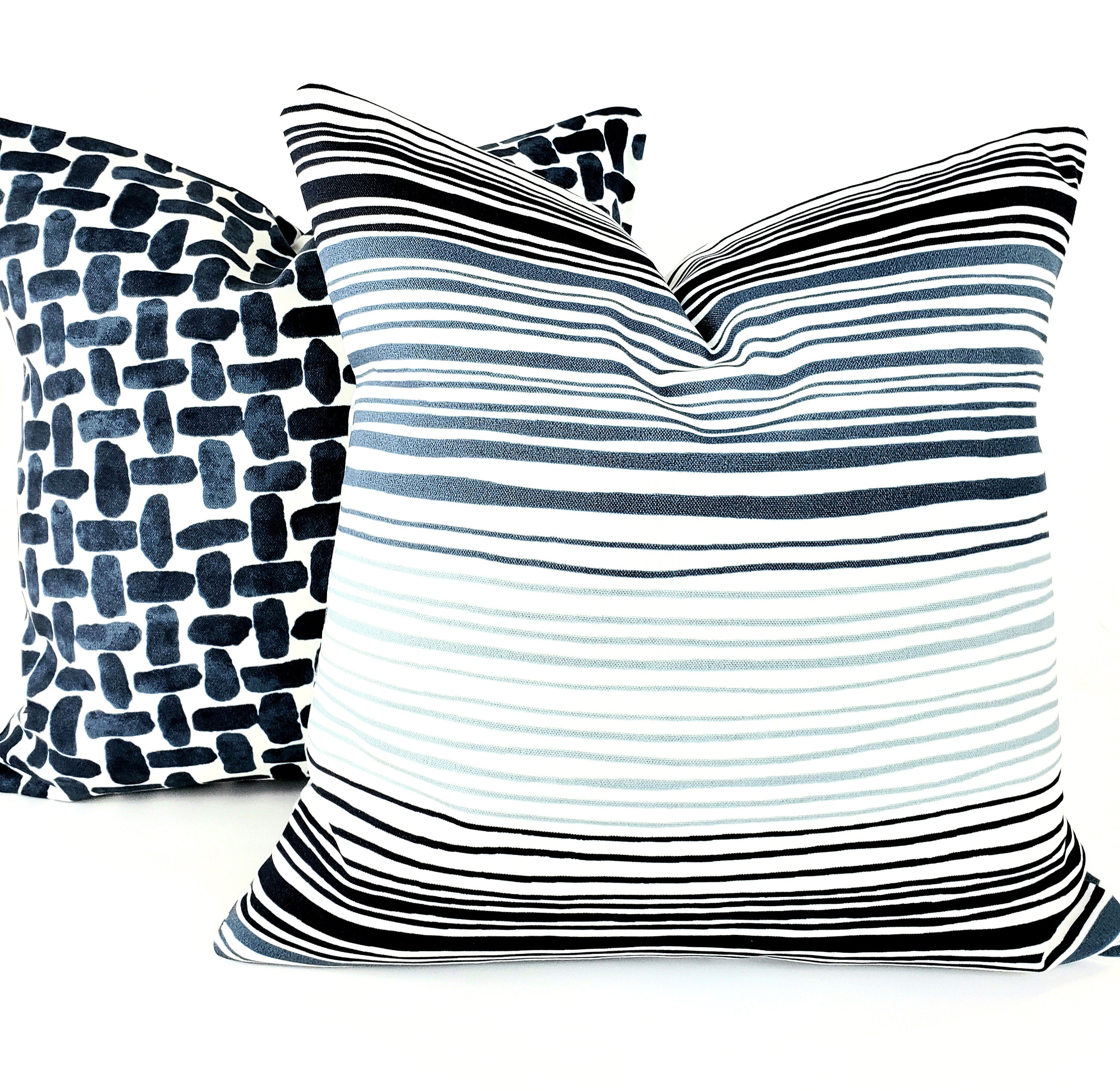 OUTDOOR Navy White Throw Pillow CoverBeach CushionCottage Etsy