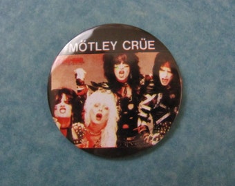 Motley Crue -   Button Lapel Pin - Unused