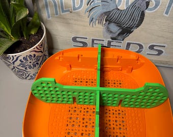 Chickcozy Incubator Dividers | 3D Printed Hatching Dividers | Chick Hatching Divider Set   | Incubator Accessories
