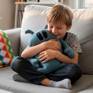 Peluche para bienestar consciente. Un compañero suave y calentito para ayudar al acompañamiento emocional. 100% algodon organico sin toxicos image 13
