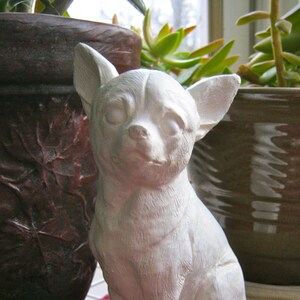 Chihuahua Statue, Concrete Chihuahua, Pet Memorial, White Toy Dog Concrete Figure, Cement Dog, Garden Decor, Dog Statues, Garden Statues,