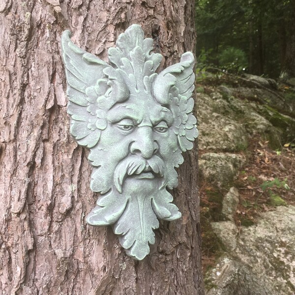 Green Man, Garden Decor Hanging Face, Concrete Garden Faces, Cement Man Of The Forest, Cast Stone Face Of Tree Man Colored Green