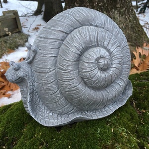 Snail Concrete Statue, Garden Decor, Yard Art Cast In Cement, Large Garden Snail, Garden Statue Decoration, Cement Figures, Outdoor Decor
