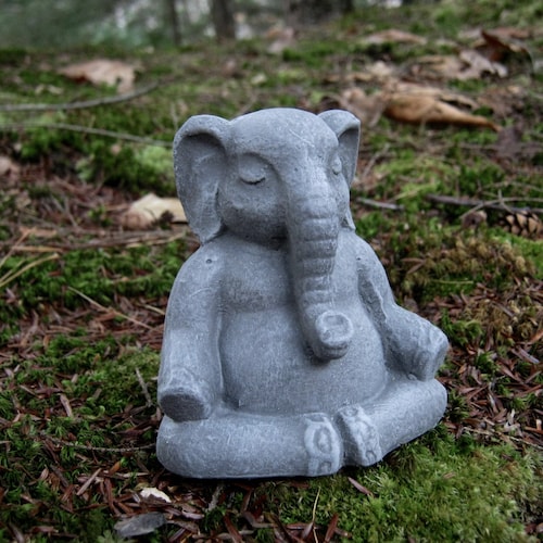 Small Wooden Elephant Buddha Sculpture Ornament for Home Garden Decoration 