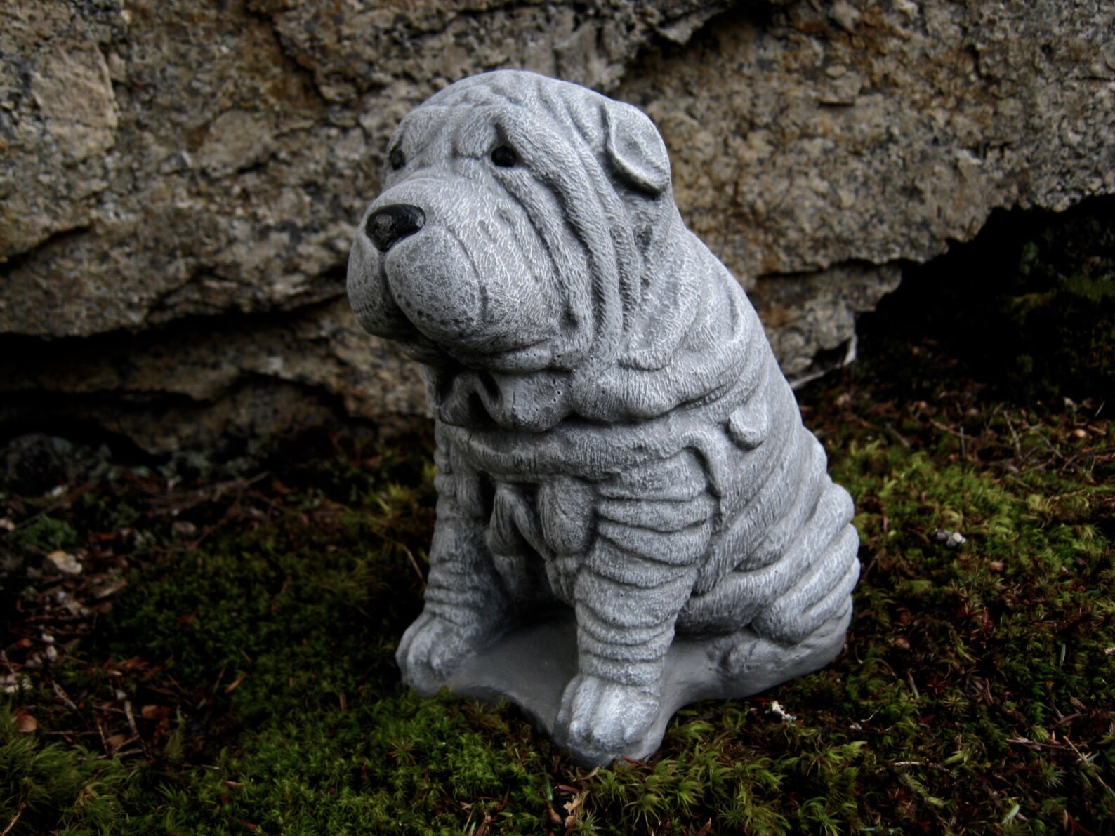 shar pei dog statue