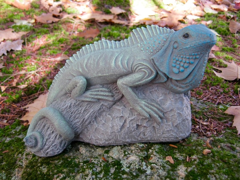 Iguana Iguana Garden Statue Reptile Garden Decor Painted Etsy