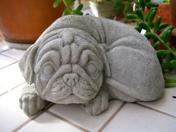 Pug Statue Concrete Dogs Cement Pugs Dog Statues Outdoor Garden Display Pug Memorial Figure Garden Decor Pug Lovers Small Headstone