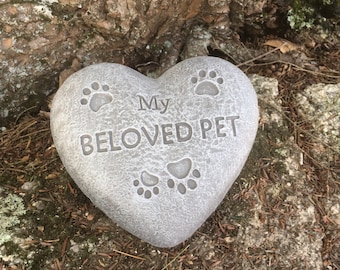 Pet Memorial Heart Stone, Concrete Pet Headstone, Garden Decor, Cement Pet Grave Marker, Cement Statues, Beloved Pet Stone, Garden Statues