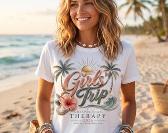 Diseño para viaje de chicas a la playa, escapada tropical con amigas, con palmeras, hibiscos, conchas marinas y olas.