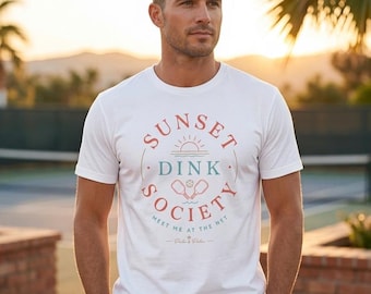 Diseño de Sunset Dink Society, gráfico de pala de pickleball para jugadores de dobles y amigos de la cancha.