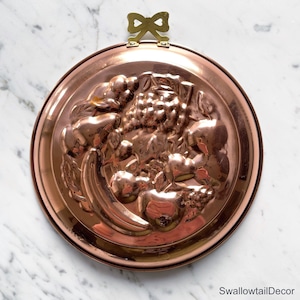 Vintage Kupfer Jello-Form mit Obstmotiv und Messingschleife, Himark-Gelee-Form / Kupfersshoppe für französisches Bauernhausdekor, Mitte des Jahrhunderts