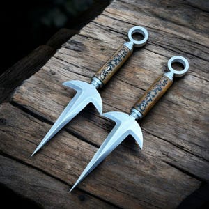 Réplica artesanal del kunai Minato con mango de madera grabado / Cuchillo de anime / Acero inoxidable D2 / Réplica de la película / Cuchillo personalizado