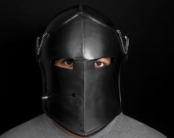 Elmo Barbuta nero / Acciaio calibro 18, armatura da cavaliere medievale