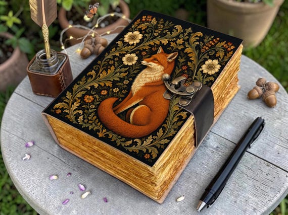 3 Top-Rated Personalized Leather Journals for the Discerning Writer & Traveler