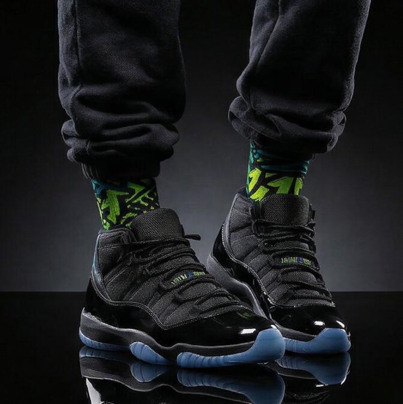 Nike Air Jordan 11 Quantum passende Crew Socken | Elektrik Blau Streetwear Basketball Sammler Geschenk Bild 5