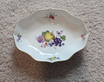 Meissen Germany Blue Crossed Swords Bowl Hand Painted Fruit Floral 6"