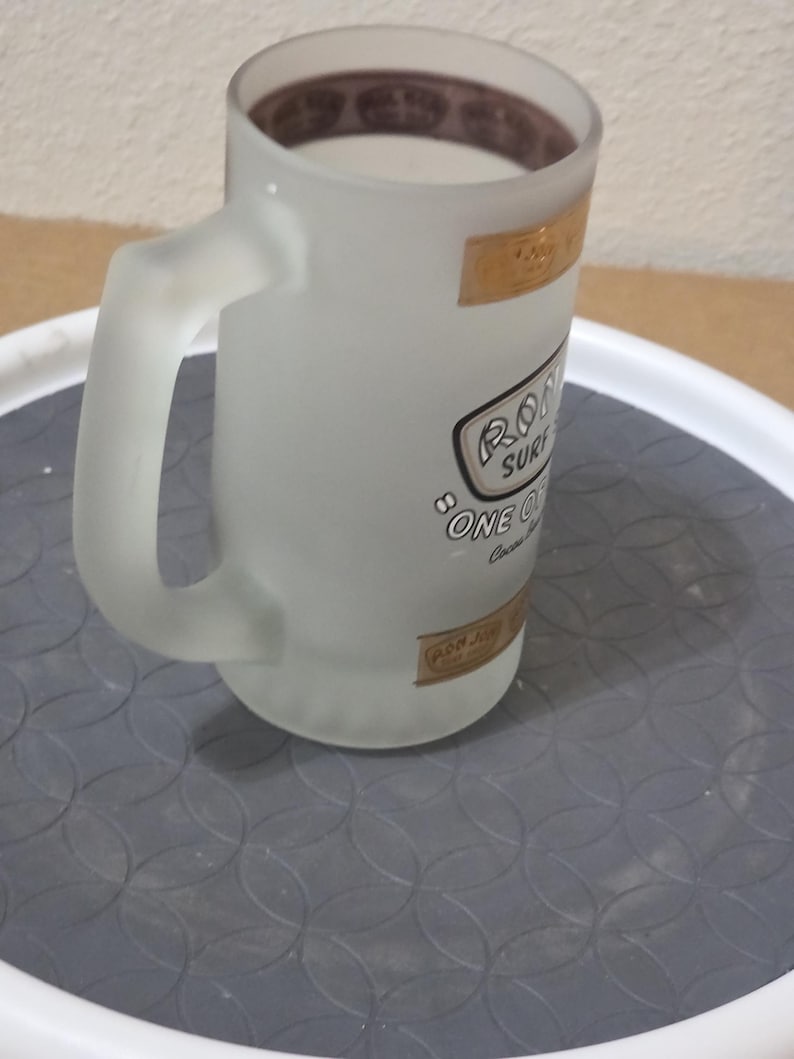 1989 Ron Jon Surf Shop Frosted Glass Stein – Surf Cruiser Mug – Cocoa Beach Vintage image 3