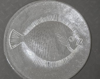 Clear Pressed Glass Round Fish Serving Platter Textured Coastal Seafood 13 Inch