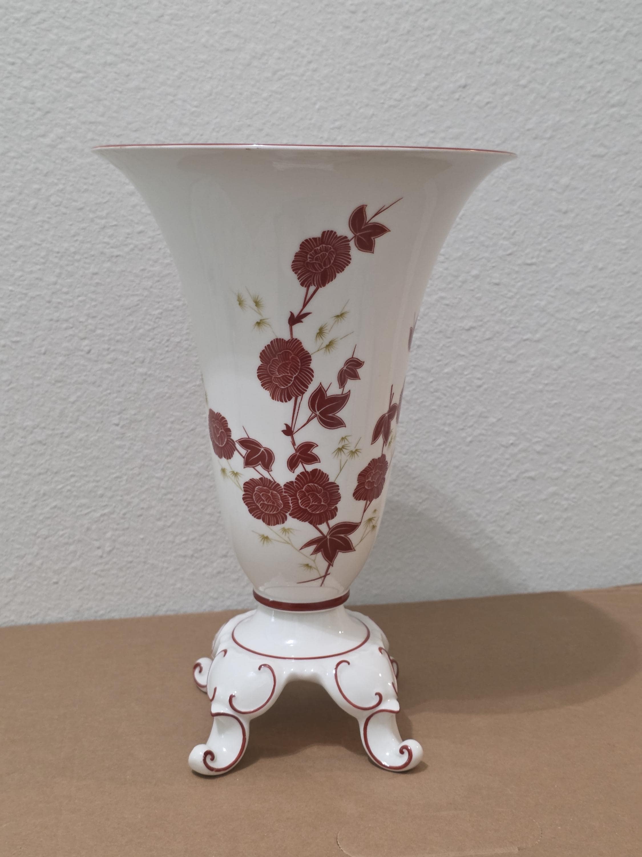 Hutschenreuther Selb Vase - Etsy