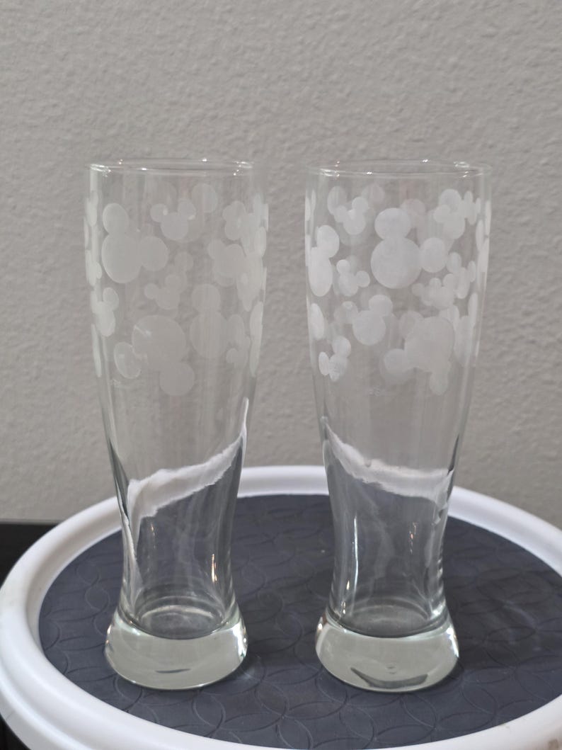 Disney Mickey Mouse Frosted Head Pilsner Glasses Fluted Beer Tumblers Pair Set 2 image 3