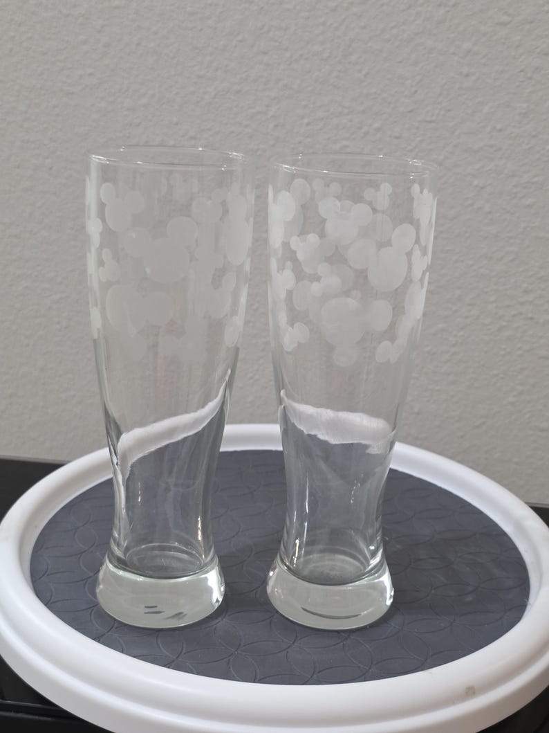 Disney Mickey Mouse Frosted Head Pilsner Glasses Fluted Beer Tumblers Pair Set 2 image 1