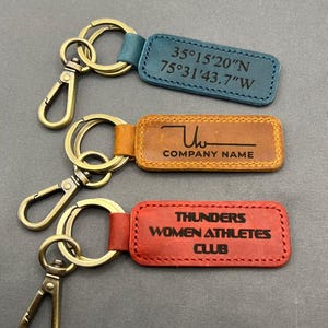 Personalized Group Apparel For Christmas Gathering Custom Company Logo Leather Keychain Seconds Sale Original Genuine Leather Keyring Gifts