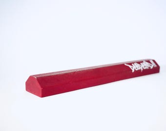 Bordillo de aparcamiento - Hormigón fundido a mano y sellado