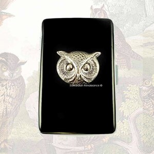 Cigarreira de coruja prateada incrustada à mão, pintada à mão, esmalte ônix preto brilhante, pássaro steampunk com cores personalizadas e opções personalizadas