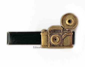 Antique Gold Vintage Camera Tie Clip in Glossy Black Onyx Enamel Flash Photography Tie Bar Accent Vintage Style Custom Colors Available