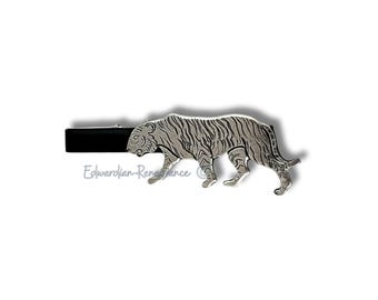Fermacravatta a forma di tigre in argento antico: smalto dipinto a mano, stile vintage