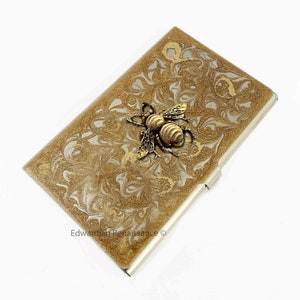 Queen Bee Visitenkartenetui eingelegt in handbemalter Gold Swirl Design Emaille Neo viktorianischen Insekt mit Farbe und personalisierten Optionen