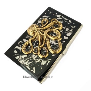 Estuche de tarjeta de presentación Octopus incrustado en esmalte pintado a mano tinta negra Swirl Diseño gótico Kraken con opciones de personalización y color