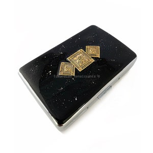 Antiker Gold Art Deco Zigarettenetui in handbemalt schwarz Emaille Neo Victorian Metall Portemonnaie Personalisiert Option
