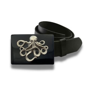 Boucle de ceinture Octopus : Kraken en émail peint à la main, fantaisie nautique