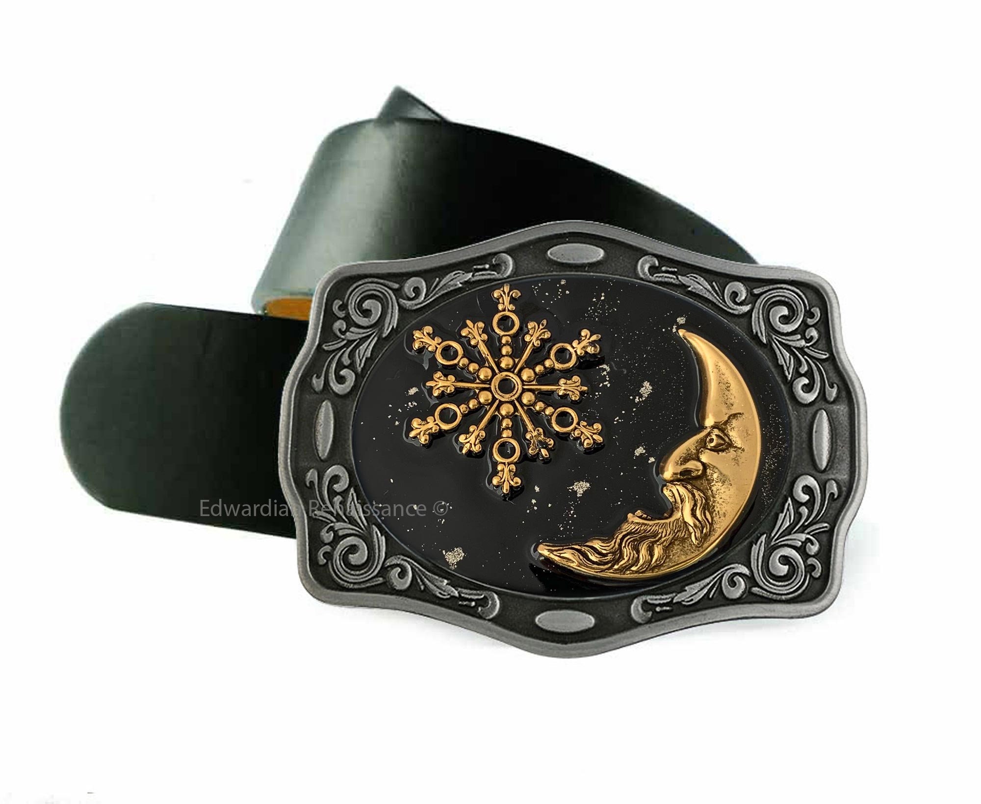 Moon clearance belt buckle