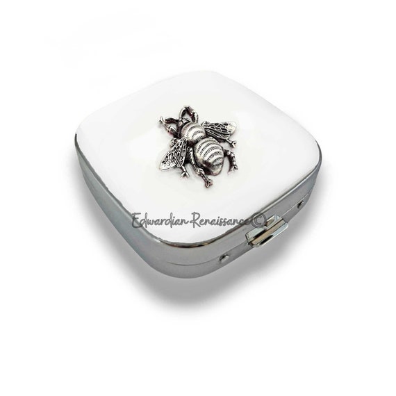 アンティーク雑貨 London Import Hallmark 1986 Pill Box $_12.JPG?set_id=880000500F