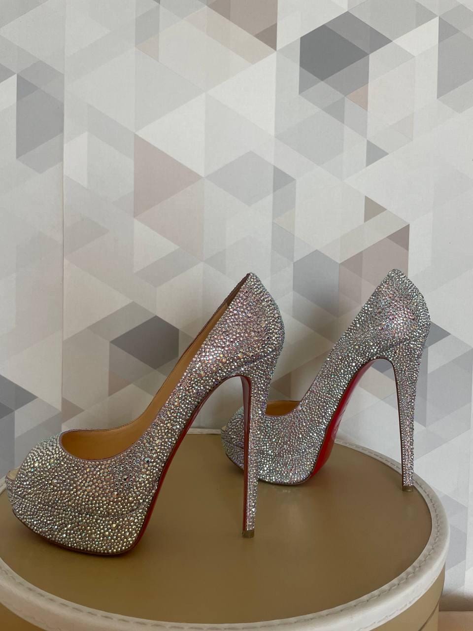 Sparkly White Red Bottoms Heels Christian Louboutin Replica Shoes