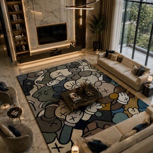 Puede incluir: Una alfombra rectangular grande con un patr&oacute;n gr&aacute;fico repetitivo de personajes estilo dibujos animados con manos enguantadas cubriendo sus ojos, en una paleta de colores apagados azul, marr&oacute;n, beige y crema con contornos negros.