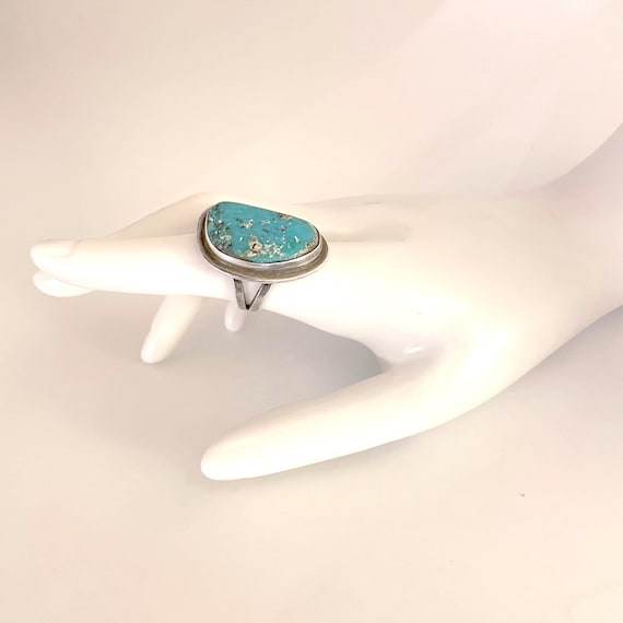 Sterling SW Statement Ring with Large Roylston Tu… - image 1
