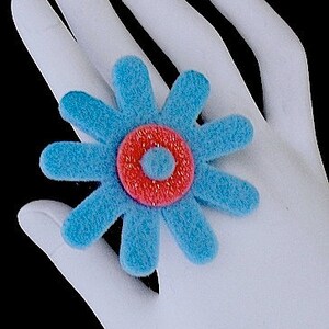 Megan Funky Felt Flowers Cocktail Ring image 5