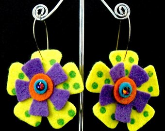 ZigZag Funky Felt Flowers Earrings